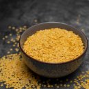 Bio gelbe Linsen gesch&auml;lt