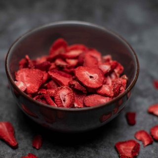 Erdbeerscheiben gefriergetrocknet 100g / 100% Frucht FD